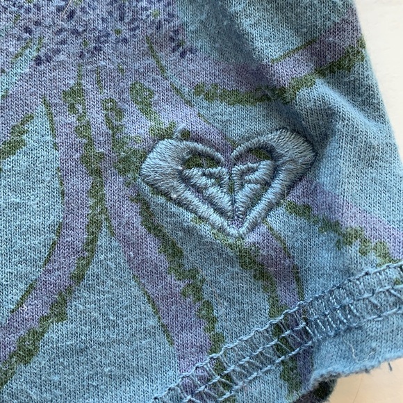 8/$20 Roxy Girl Tank Top Size Medium - Picture 2 of 6